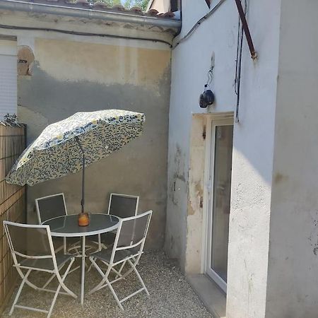Logement Entier Style Chalet - 1 A 5 Pers - Langon  Eksteriør bilde