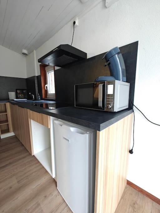 Logement Entier Style Chalet - 1 A 5 Pers - Langon  Eksteriør bilde